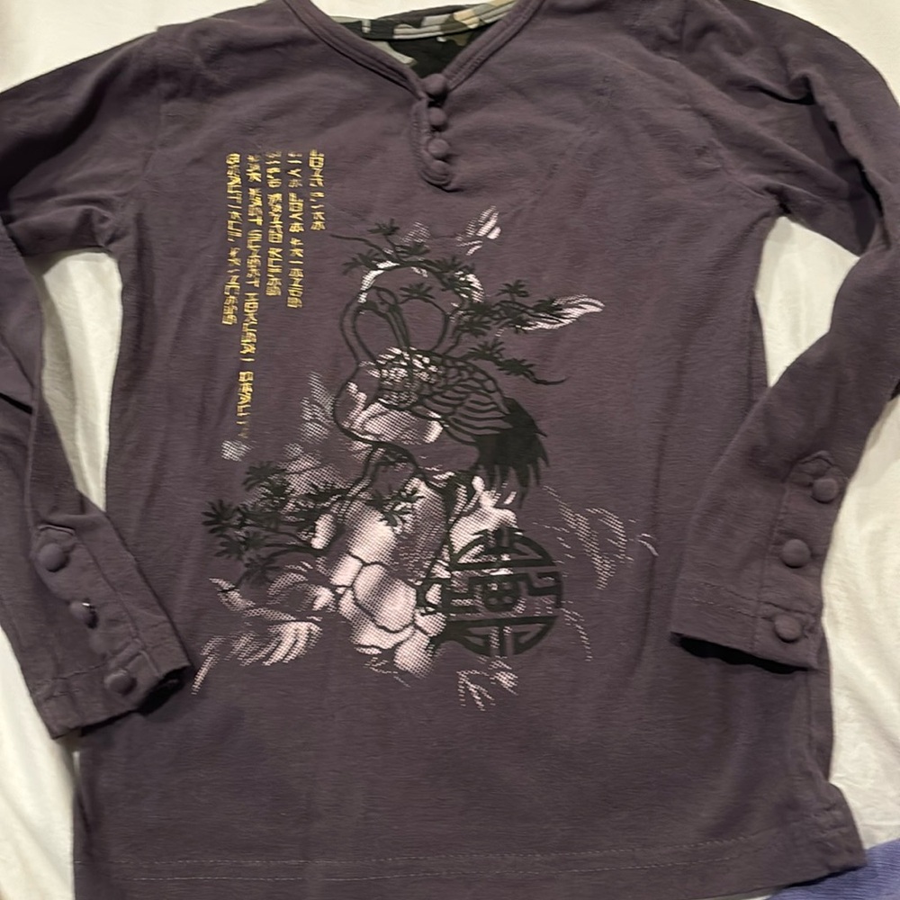 Long sleeve shirt